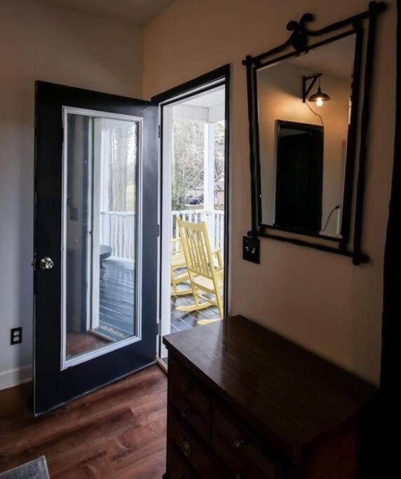 Honey, I'M Home Near Savannah - Seen On Hgtv المظهر الخارجي الصورة